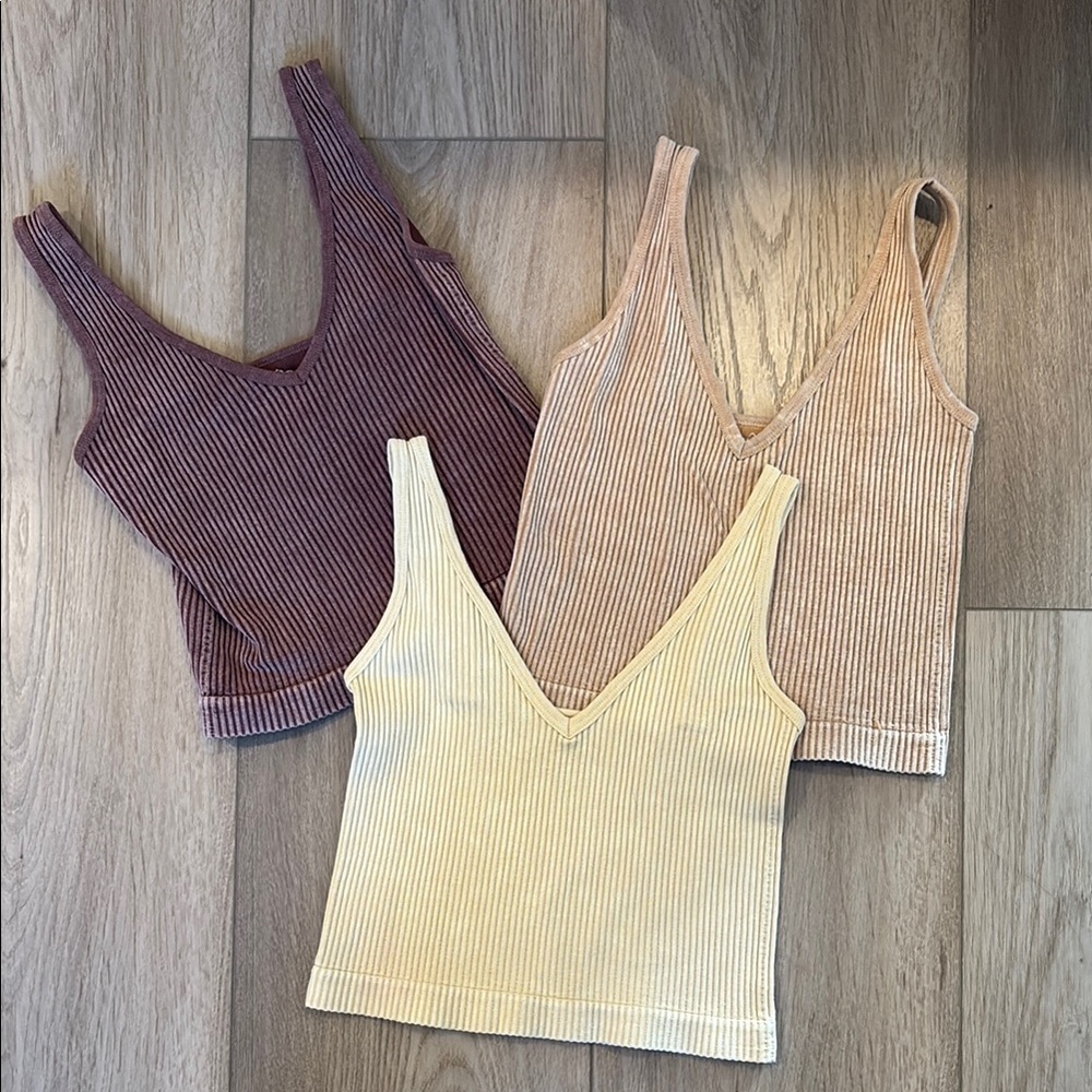Aura Fitted Crop Tank Top Cream and Tan